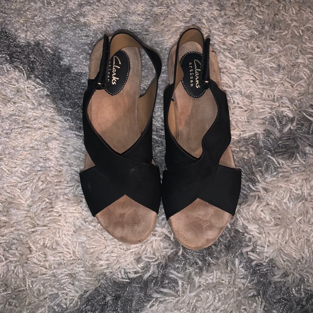 Criss-Cross Black Wedges